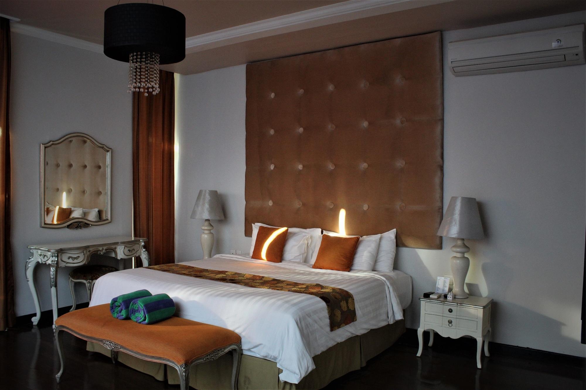 Kamuela Villas Seminyak Экстерьер фото