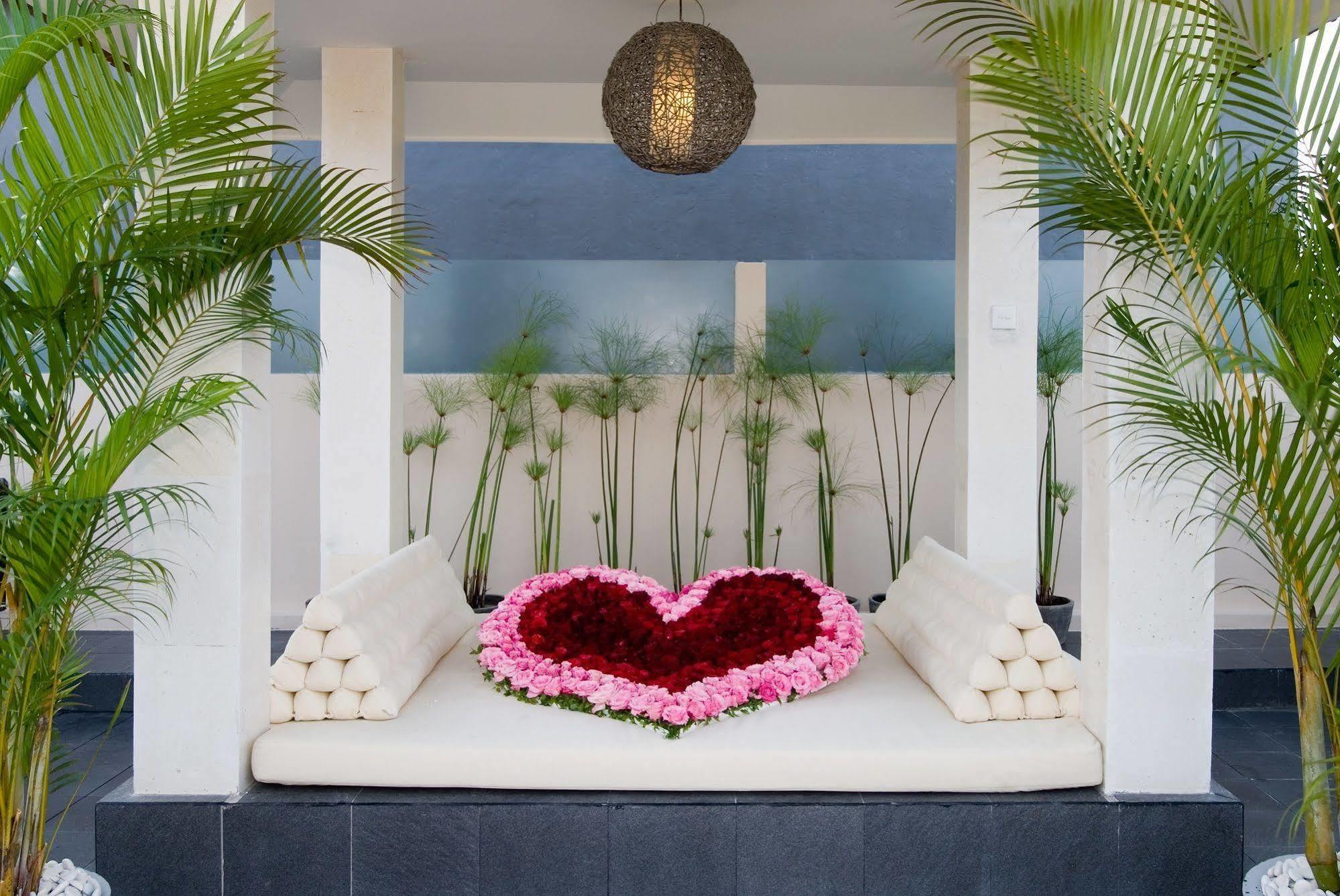 Kamuela Villas Seminyak Экстерьер фото