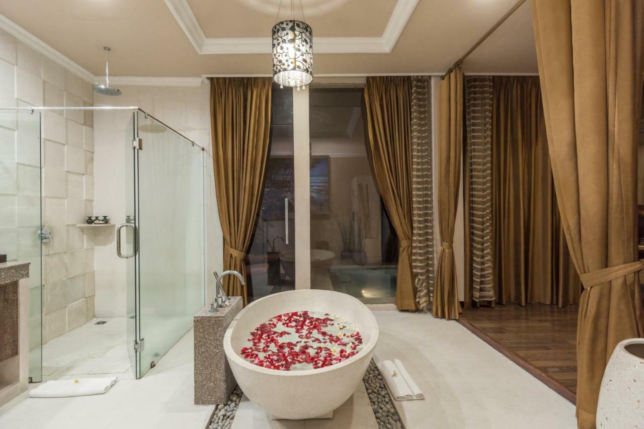 Kamuela Villas Seminyak Экстерьер фото
